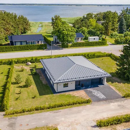 Holiday home Mereranna Puhkemajad