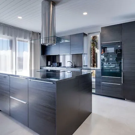 Mereranna Puhkemajad *