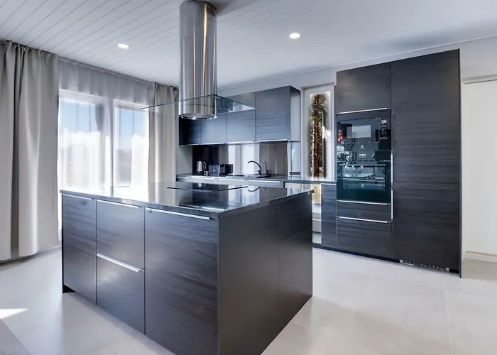 Mereranna Puhkemajad *